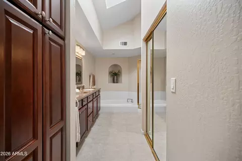 Entry Way - 6712 E Saddleback Cir, Mesa, AZ 85215 photo 3 of 3