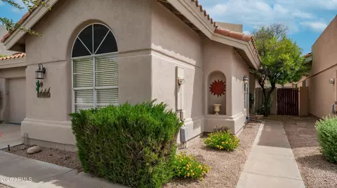 Exterior - 6712 E Saddleback Cir, Mesa, AZ 85215 photo 3 of 6