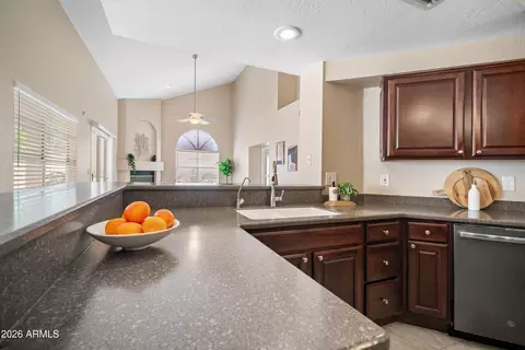 Kitchen - 6712 E Saddleback Cir, Mesa, AZ 85215 photo 2 of 6