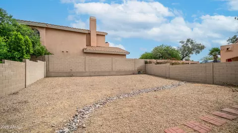 Exterior - 6712 E Saddleback Cir, Mesa, AZ 85215 photo 4 of 6