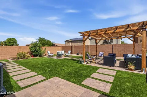 42586 W Michaels Dr, Maricopa, AZ 85138