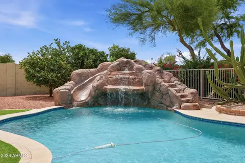 Exterior - 2204 S Quartz Ct, Gilbert, AZ 85295 photo 7 of 9
