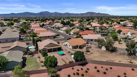 15877 N 161st Dr, Surprise, AZ 85374
