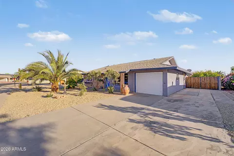 9715 W Desert Hills Dr, Sun City, AZ 85351