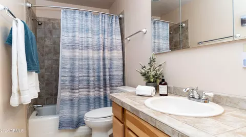 Bath - 131 E Jackshoe Trl, Payson, AZ 85541 photo 3 of 3