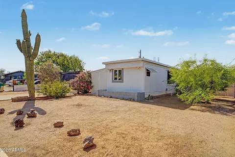 8139 E Bonnell St, Mesa, AZ 85207