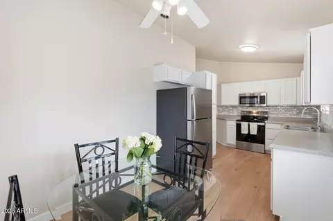 3302 E Tierra Buena Ln, Phoenix, AZ 85032 photo 7