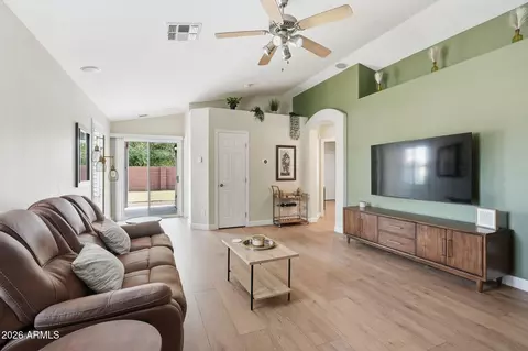 3302 E Tierra Buena Ln, Phoenix, AZ 85032 photo 5