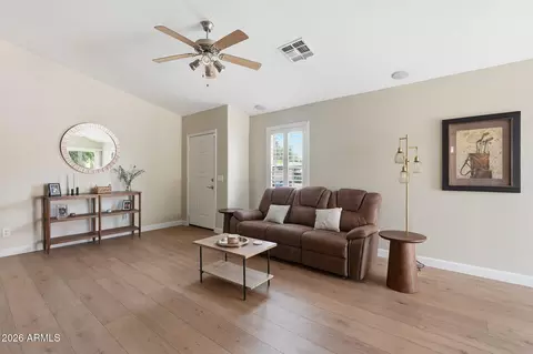 3302 E Tierra Buena Ln, Phoenix, AZ 85032 photo 3