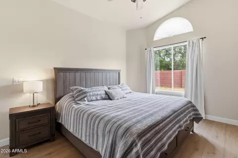 3302 E Tierra Buena Ln, Phoenix, AZ 85032 photo 9