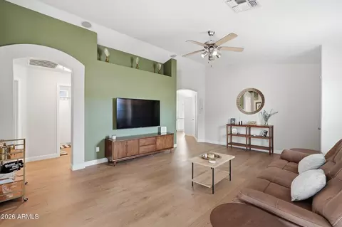 3302 E Tierra Buena Ln, Phoenix, AZ 85032 photo 4