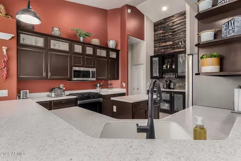 Kitchen - 7762 E Russell Cir, Mesa, AZ 85207 photo 5 of 5