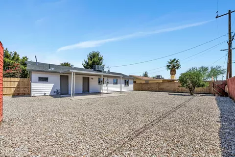 Exterior - 3016 N 35th Dr, Phoenix, AZ 85019 photo 5 of 6