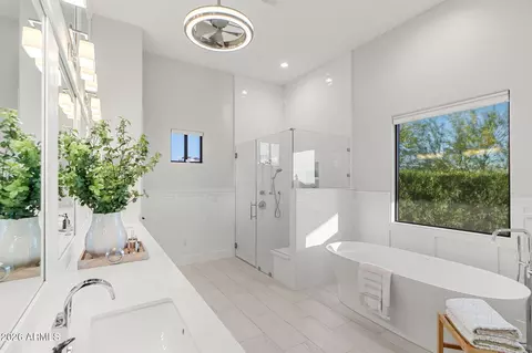 Bath - 7353 E Forest Trail Cir, Mesa, AZ 85207 photo 1 of 6