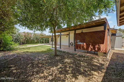 Exterior - 5433 E Drummer Ave, Mesa, AZ 85206 photo 7 of 9