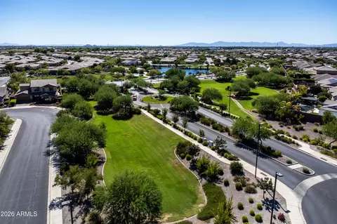 View/Area - 3925 E Narrowleaf Dr, Gilbert, AZ 85298 photo 27 of 29