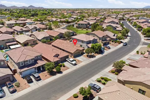 View/Area - 3925 E Narrowleaf Dr, Gilbert, AZ 85298 photo 1 of 29