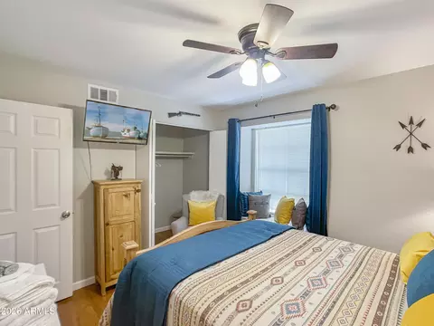 Bedroom - 1026 E Bendix Dr, Tempe, AZ 85283 photo 2 of 4