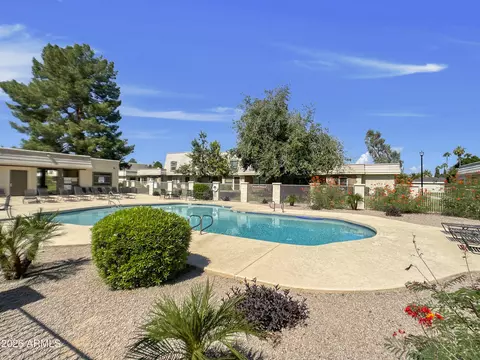 Exterior - 1026 E Bendix Dr, Tempe, AZ 85283 photo 2 of 8