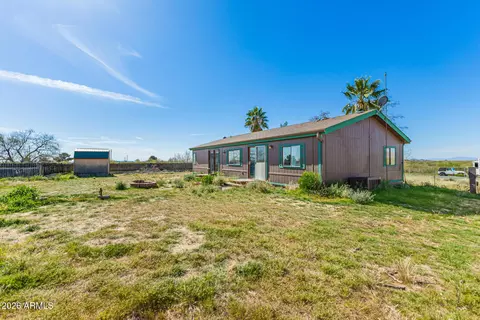 26767 N Hillward --, Congress, AZ 85332