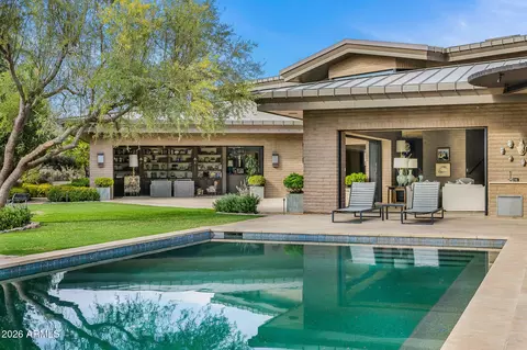 5721 N Casa Blanca Dr, Paradise Valley, AZ 85253