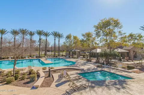 Exterior - 1015 S Annie Ln, Gilbert, AZ 85296 photo 15 of 18