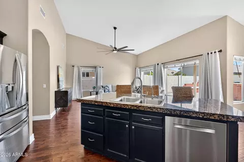 643 W Douglas Ave, Gilbert, AZ 85233 photo 11