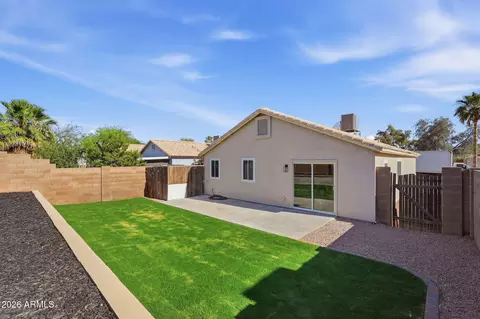 Exterior - 2052 W 20th Ave, Apache Junction, AZ 85120 photo 3 of 4