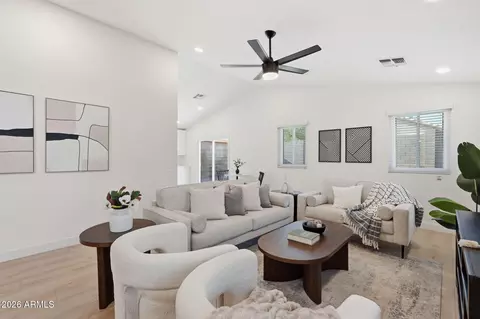 Living - 2052 W 20th Ave, Apache Junction, AZ 85120 photo 1 of 2