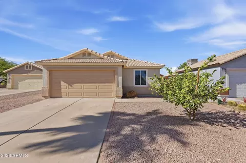 2052 W 20th Ave, Apache Junction, AZ 85120