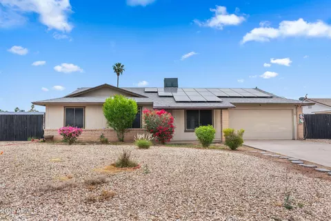 10049 N 47th Ave, Glendale, AZ 85302