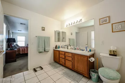 Bath - 8512 E Lindner Ave, Mesa, AZ 85209 photo 3 of 5
