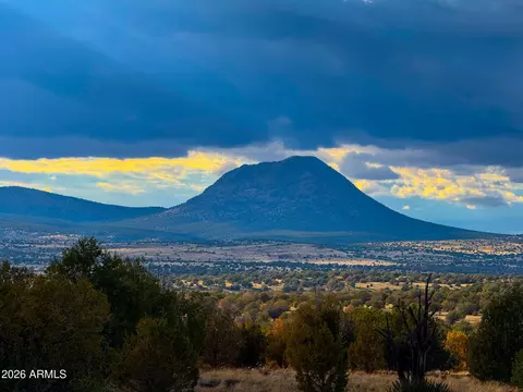 0 W Big Moon Ln #LOT C, Ash Fork, AZ 86320