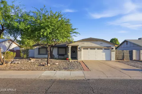 11113 W Roma Ave W, Phoenix, AZ 85037