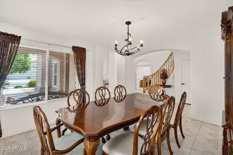 Dining - 1002 E Betsy Ln, Gilbert, AZ 85296 photo 1 of 2