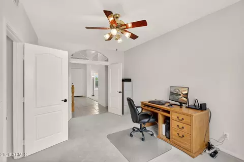 Entry Way - 1002 E Betsy Ln, Gilbert, AZ 85296 photo 4 of 5
