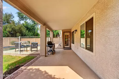 Exterior - 1002 E Betsy Ln, Gilbert, AZ 85296 photo 13 of 13