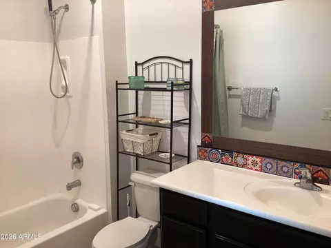Bath - 3900 E Baseline Rd #164, Phoenix, AZ 85042 photo 1 of 1