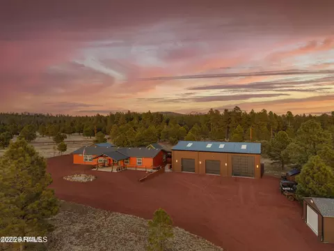 1150 N Three Bears Loop, Parks, AZ 86018 photo 3