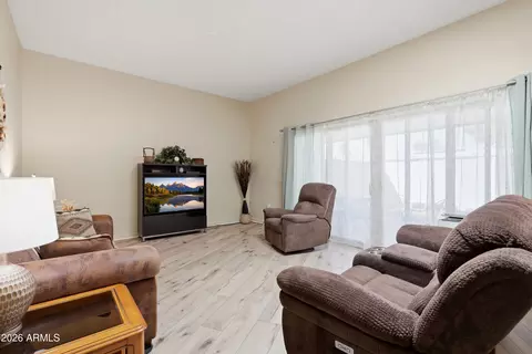 13817 N 109th Ave, Sun City, AZ 85351