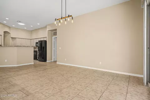 Living - 2018 E Beautiful Ln, Phoenix, AZ 85042 photo 5 of 8