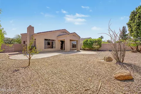 Exterior - 2018 E Beautiful Ln, Phoenix, AZ 85042 photo 2 of 5