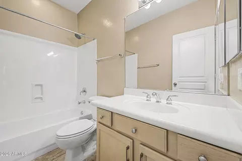 Bath - 2018 E Beautiful Ln, Phoenix, AZ 85042 photo 3 of 3