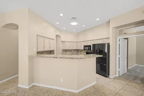 Kitchen - 2018 E Beautiful Ln, Phoenix, AZ 85042 photo 1 of 3