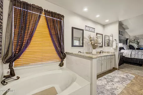 Bath - 3329 E Harmony Ave, Mesa, AZ 85204 photo 3 of 4