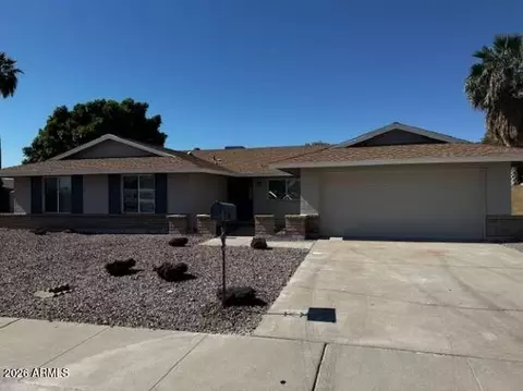 4915 W Shangri La Rd, Glendale, AZ 85304