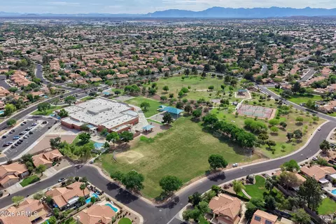 View/Area - 57 E Ranch Rd, Tempe, AZ 85284 photo 3 of 12