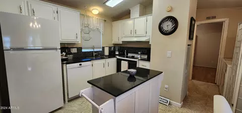 2233 E Behrend Dr #41, Phoenix, AZ 85024 photo 24