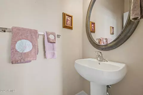 Bath - 11539 E Nell Ave, Mesa, AZ 85209 photo 1 of 3