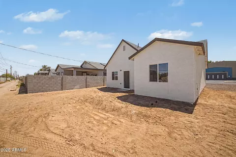Exterior - 1108 E 4th St, Casa Grande, AZ 85122 photo 5 of 6